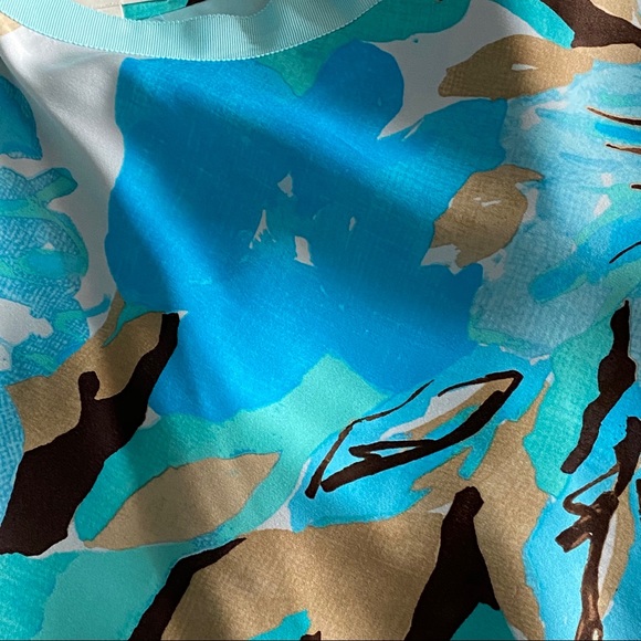 Banana Republic 100% silk A- line size Petite 0P - Picture 7 of 8